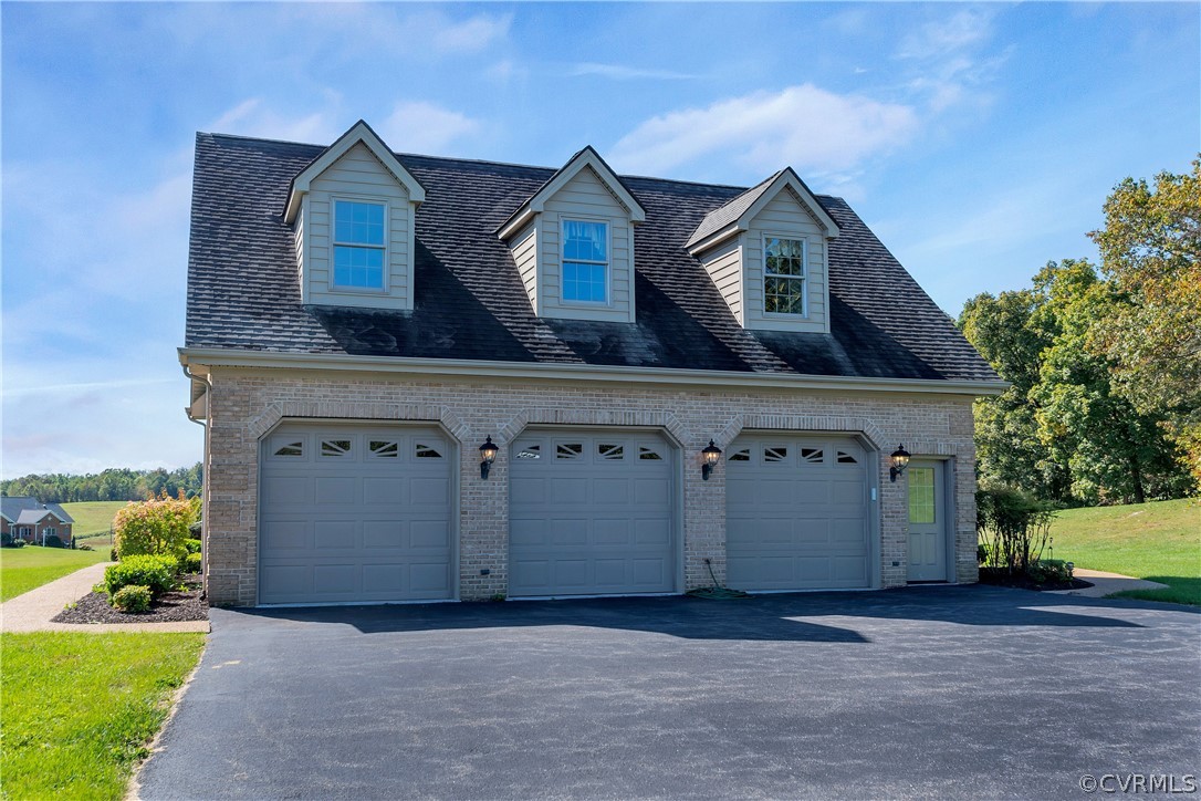 3186 Morris Mill Road Staunton, VA 24401 - Photo 3 of 50 Gallery Image 3