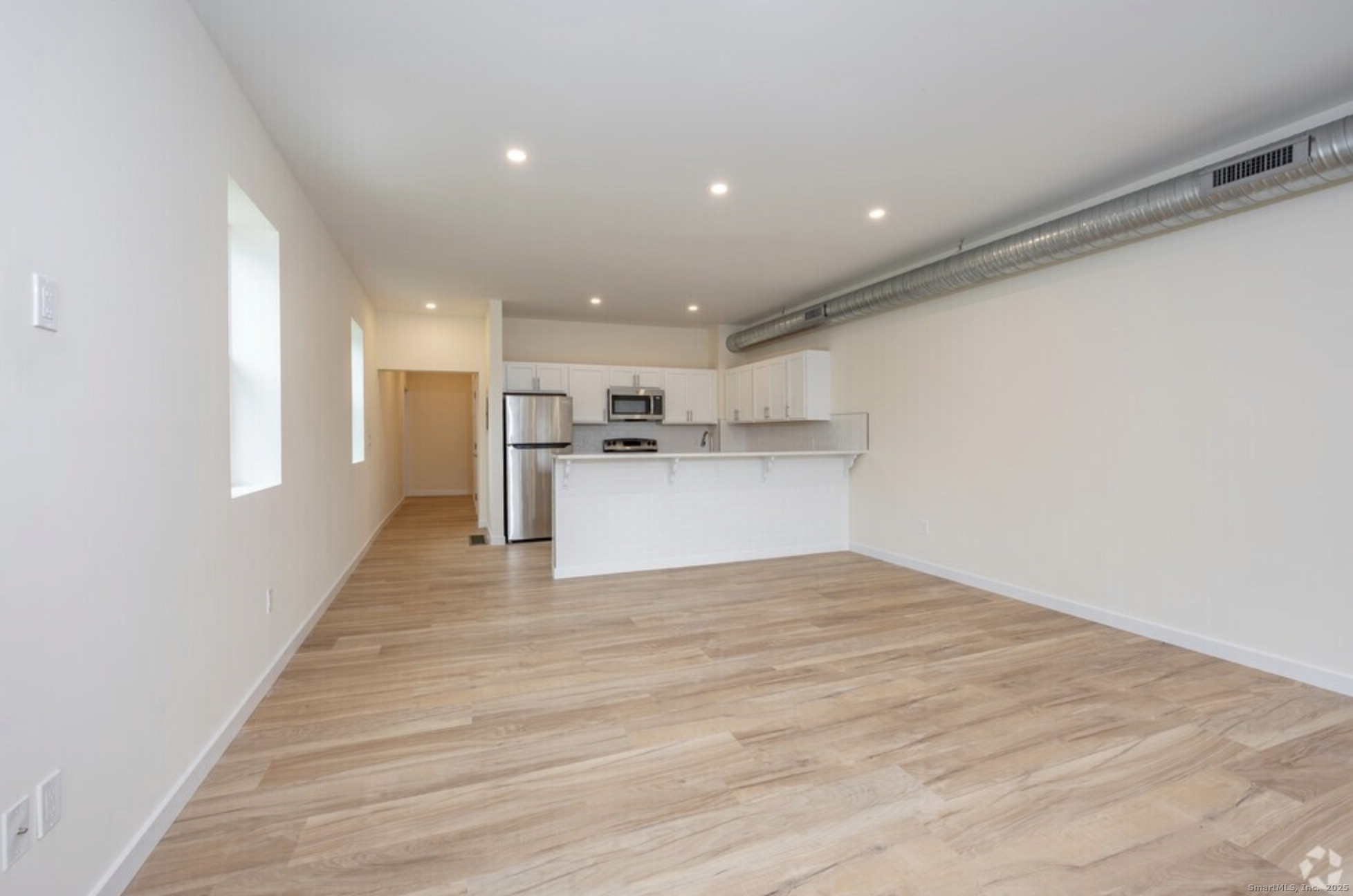 141 Bridge Street, Unit A Middletown, CT 06457 - Photo 2 of 10