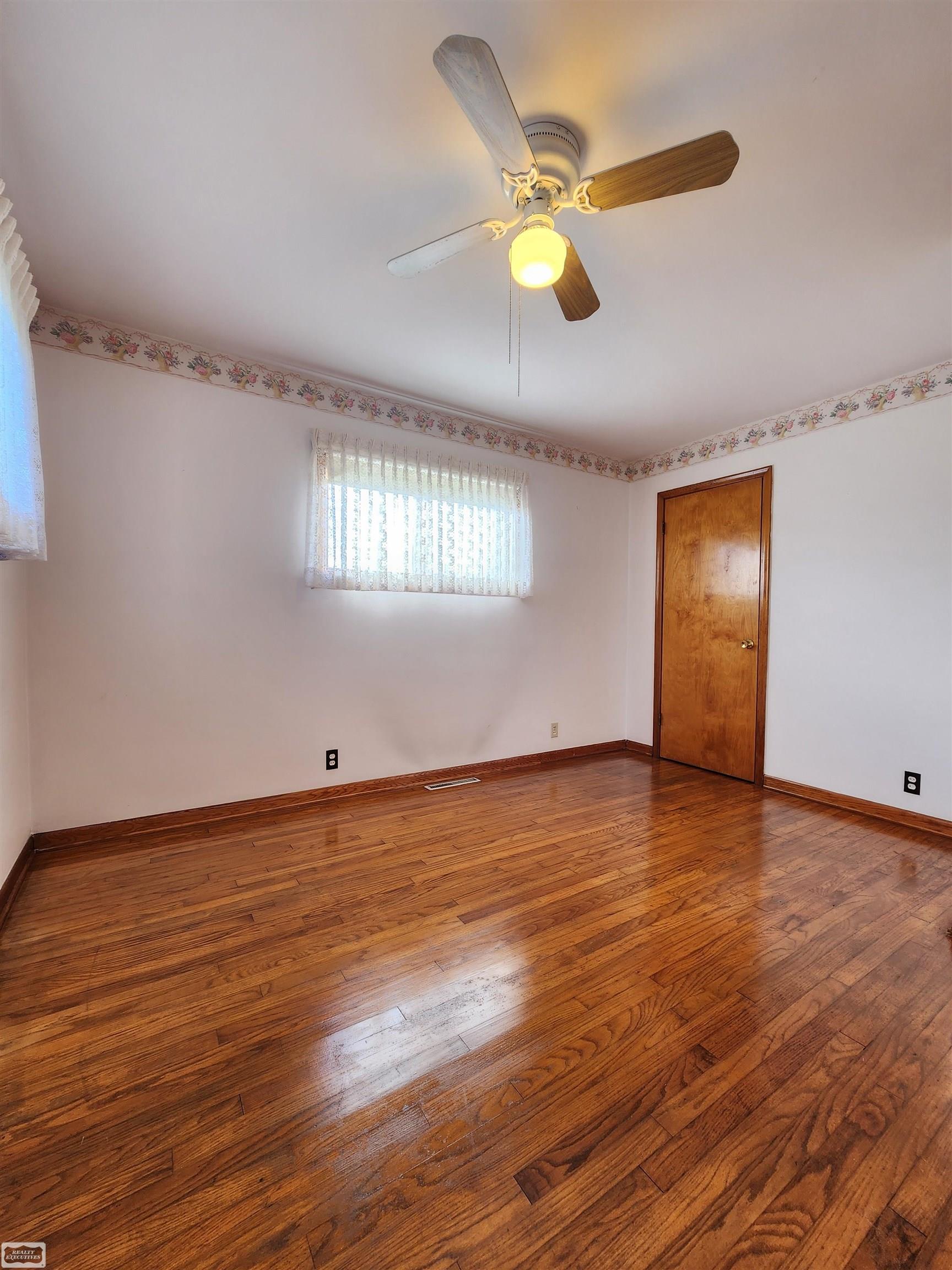 10791 Brandon Road Emmett, MI 48022 - Photo 15 of 19 50130690-96bbc8eb-b397-4f6b-a2d6-e63ae056d7f6.JPG