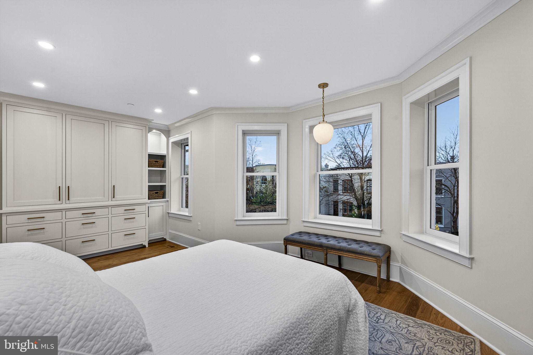 647 E Street Northeast Washington, DC 20002 - Photo 20 of 44