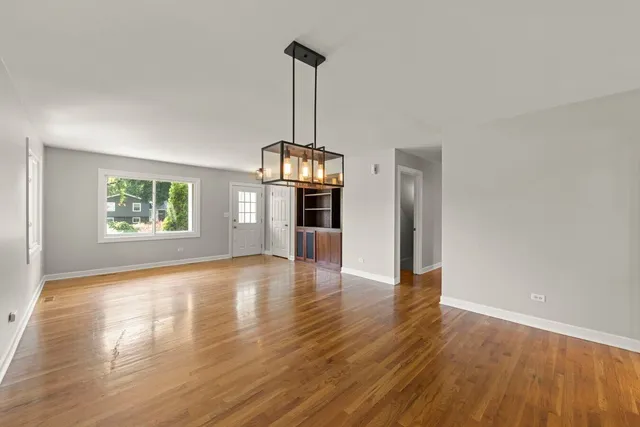 $3,700 | 10S160 Alma Lane, Naperville, IL 60564