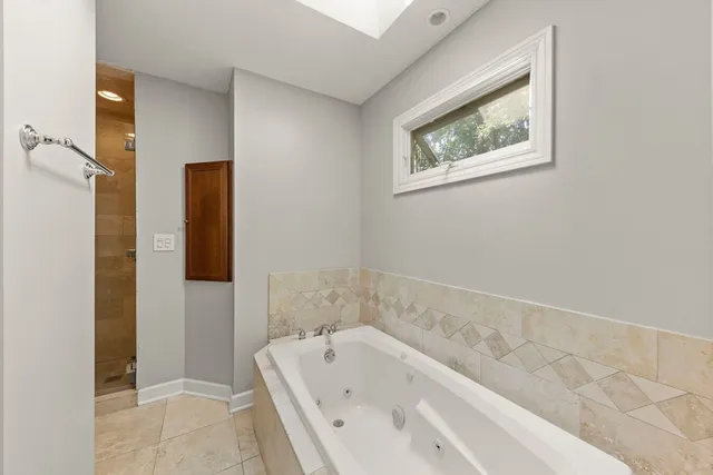 $3,700 | 10S160 Alma Lane, Naperville, IL 60564