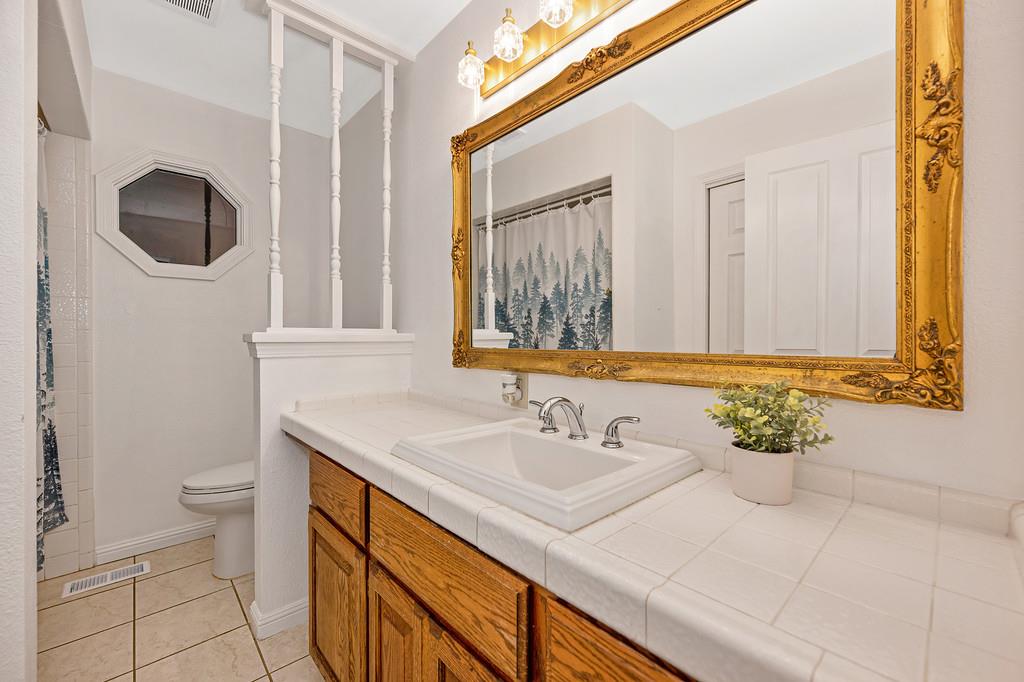 1124 Schauer Court Walnut Grove, CA 95690 - Photo 17 of 32