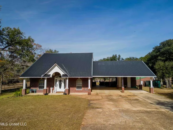 $390,000 | 2125 Fig Farm Road, Lucedale, MS 39452