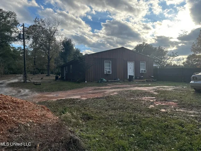 $430,000 | 2125 Fig Farm Road, Lucedale, MS 39452