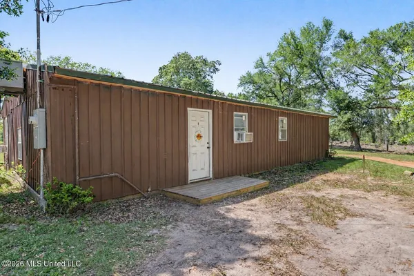 $390,000 | 2125 Fig Farm Road, Lucedale, MS 39452