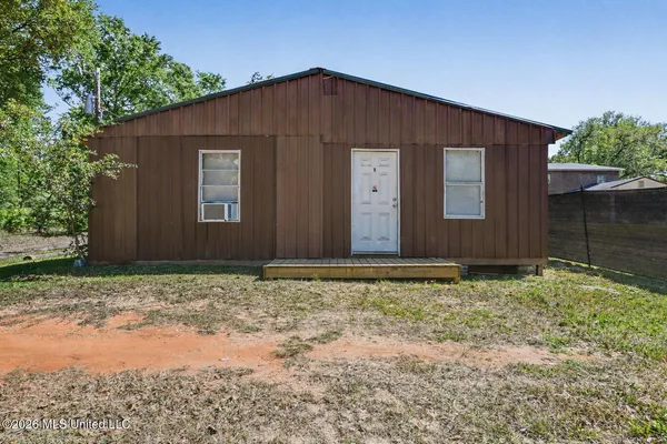 $390,000 | 2125 Fig Farm Road, Lucedale, MS 39452