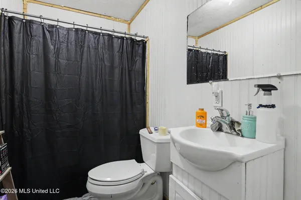 $390,000 | 2125 Fig Farm Road, Lucedale, MS 39452
