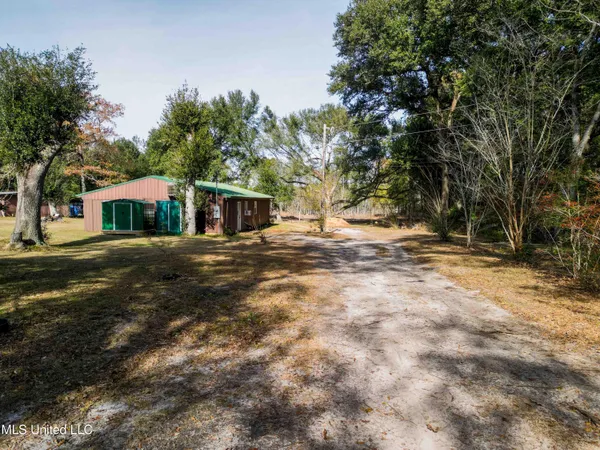 $390,000 | 2125 Fig Farm Road, Lucedale, MS 39452