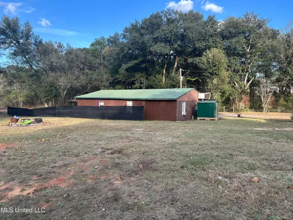 $390,000 | 2125 Fig Farm Road, Lucedale, MS 39452
