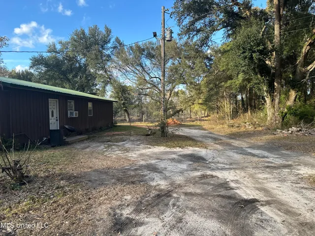$430,000 | 2125 Fig Farm Road, Lucedale, MS 39452