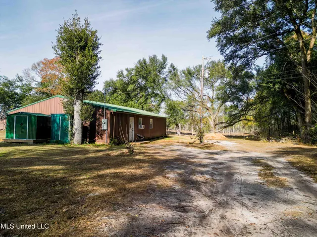 $430,000 | 2125 Fig Farm Road, Lucedale, MS 39452