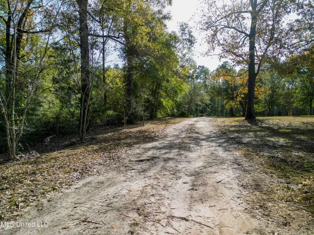 $430,000 | 2125 Fig Farm Road, Lucedale, MS 39452