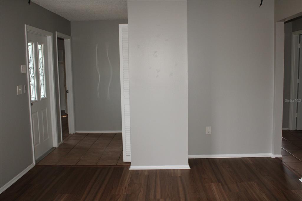 4024 13th Avenue West Bradenton, FL 34205 - Photo 10 of 32