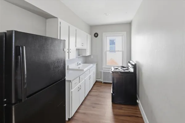 $1,800 | 199 Purchase Street, Unit 2, Fall River, MA 02720