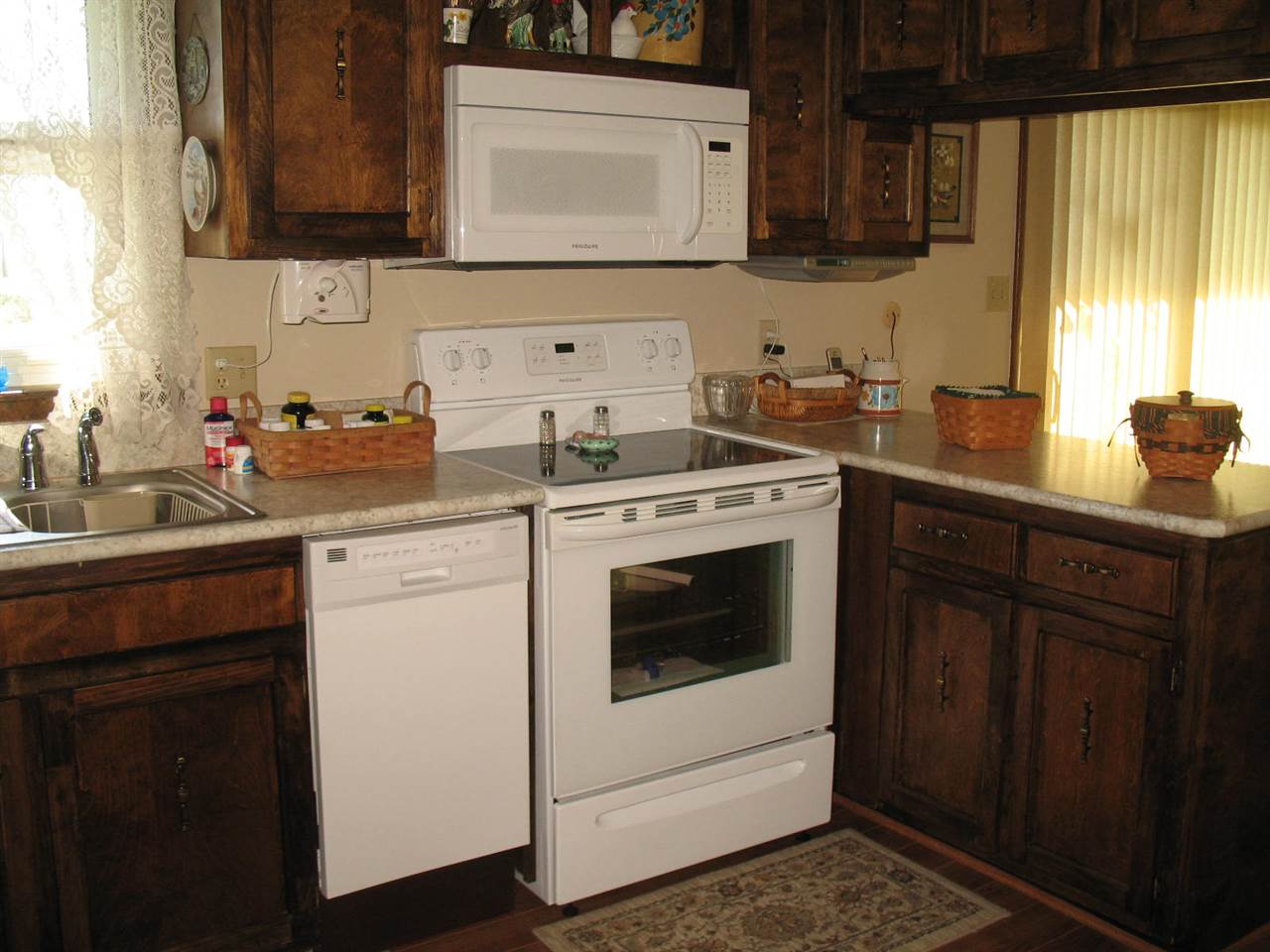 9580 Sweetwater Road Tell City, IN 47586 - Photo 14 of 17