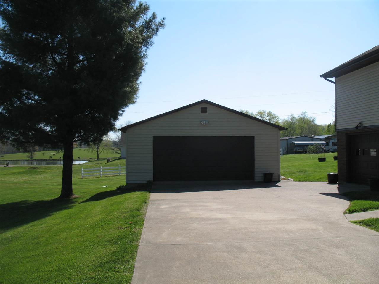 9580 Sweetwater Road Tell City, IN 47586 - Photo 5 of 17