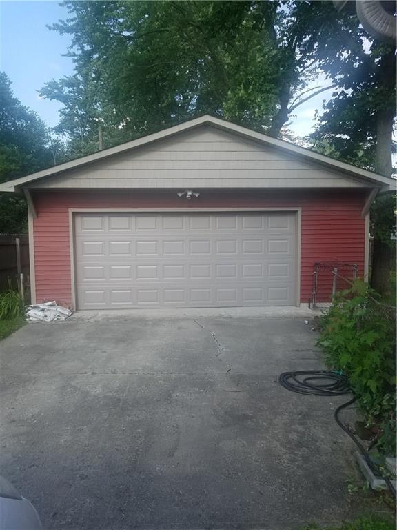 1315 North Post Road Indianapolis, IN 46229 - Photo 7 of 19 Gallery Image 7
