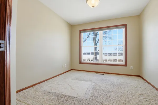 $339,900 | 321 15th Avenue Northwest, Willmar, MN 56201