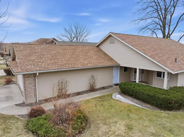 $339,900 | 321 15th Avenue Northwest, Willmar, MN 56201