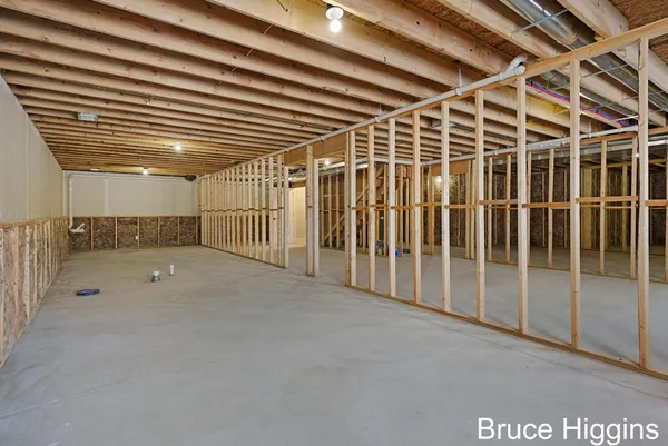 $619,000 | 8516 Warner Street, Allendale, MI 49401