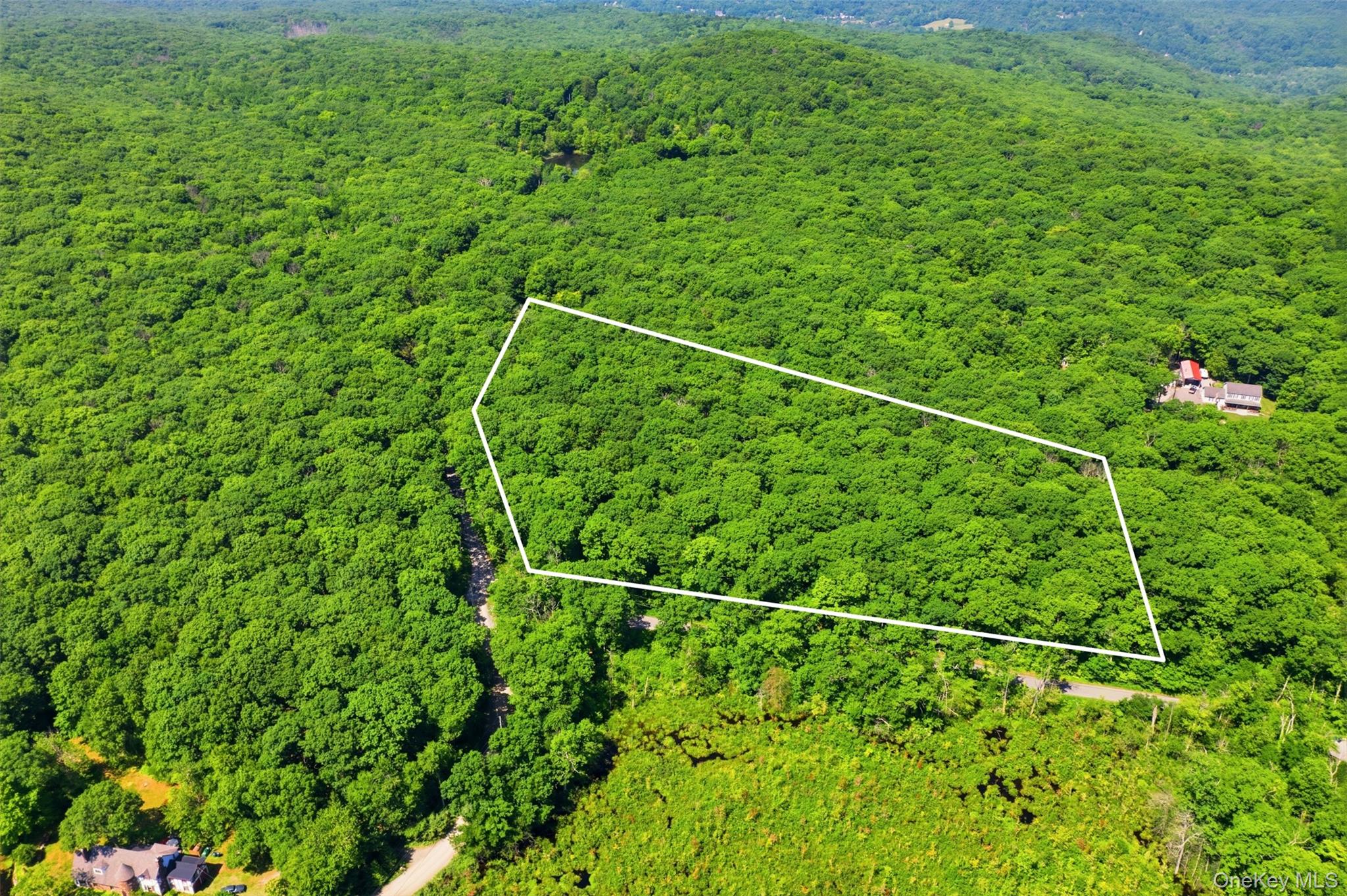 599 East Mountain Road North Cold Spring, NY 10516 - Photo 5 of 11