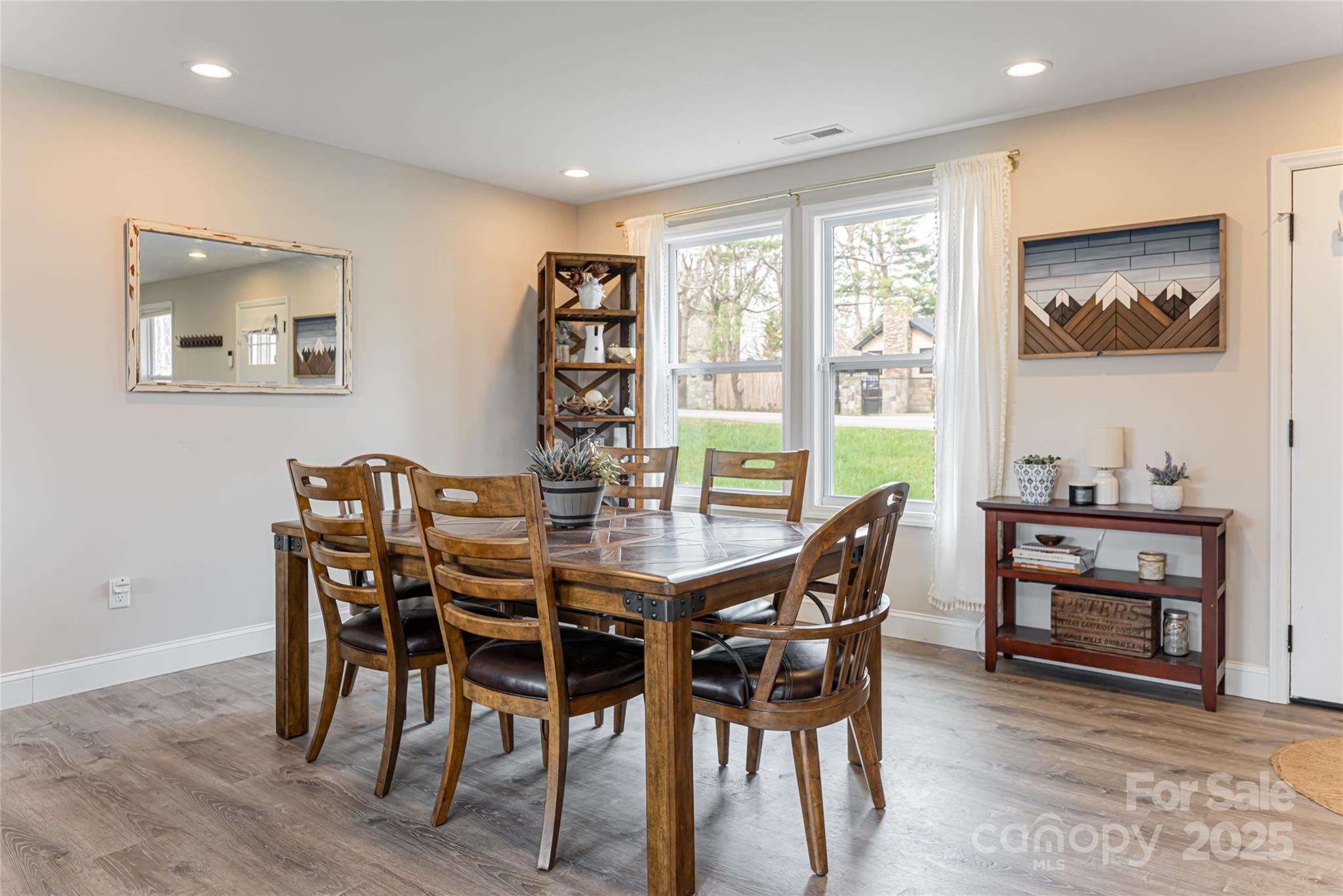 17 Fair Oaks Road Arden, NC 28704 - Photo 7 of 35 Gallery Image 7