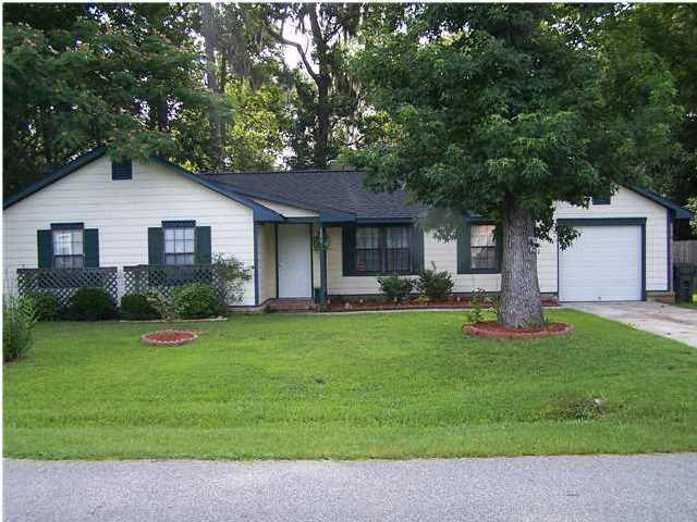106 Woodbine Road Goose Creek, SC 29445 - Photo 1 of 8 Primary Photo