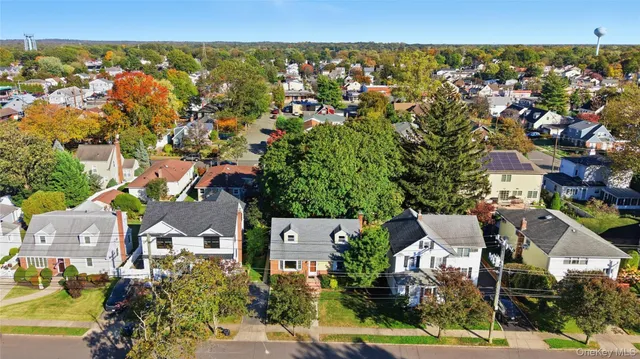 $725,000 | 65 Grant Avenue, Albertson, NY 11507