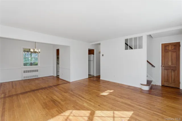 $725,000 | 65 Grant Avenue, Albertson, NY 11507