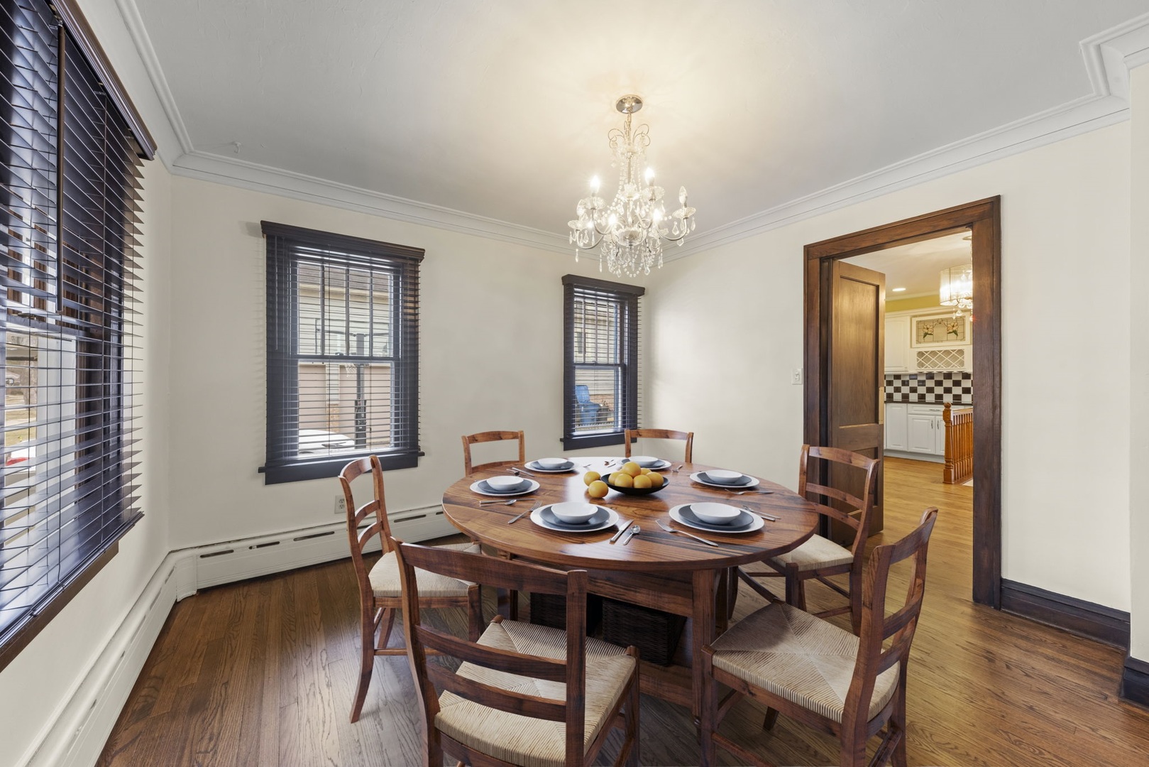 312 South Maple Street Itasca, IL 60143 - Photo 7 of 32