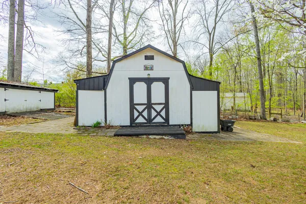 $325,000 | 2308 Eastbrook Road, Estill Springs, TN 37330