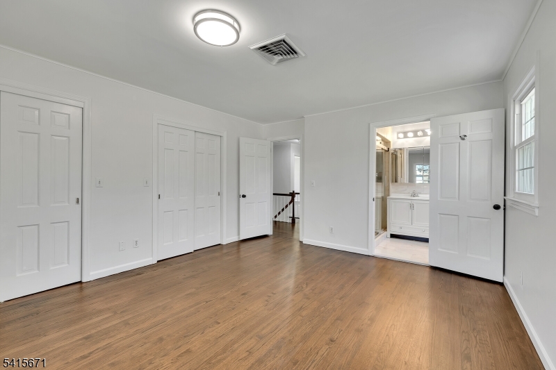 54 Robin Glen Road Watchung, NJ 07069 - Photo 28 of 42