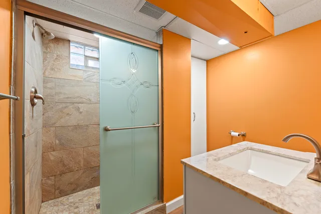 $215,000 | 483 Park Avenue, Lincoln Park, MI 48146