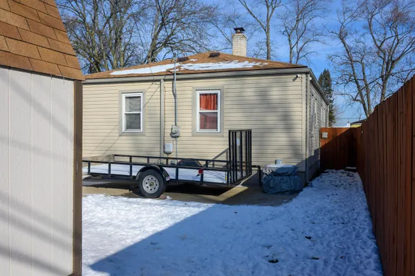 $206,000 | 483 Park Avenue, Lincoln Park, MI 48146