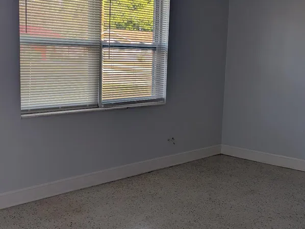$1,800 | 2736 Seneca Avenue, Fort Pierce, FL 34946
