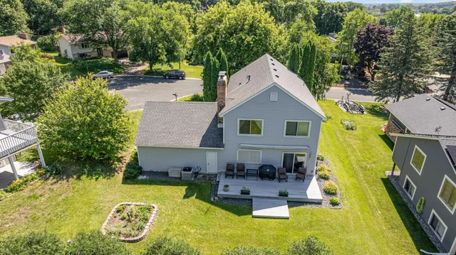 $460,000 | 3013 Bluffs Drive, Mound, MN 55364