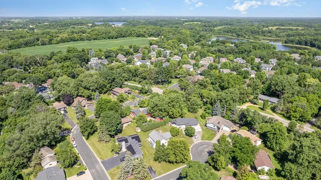 $460,000 | 3013 Bluffs Drive, Mound, MN 55364