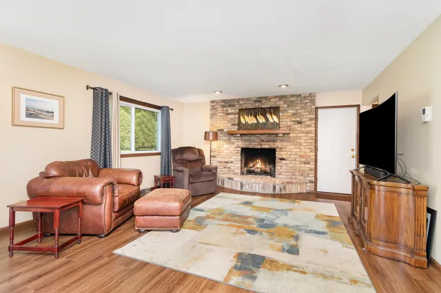 $460,000 | 3013 Bluffs Drive, Mound, MN 55364