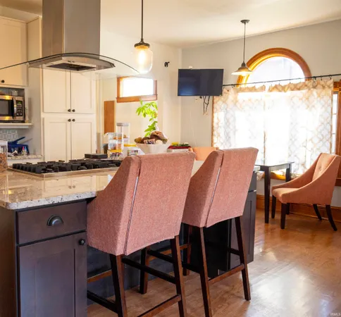 $279,000 | 458 South Jackson Street, Frankfort, IN 46041