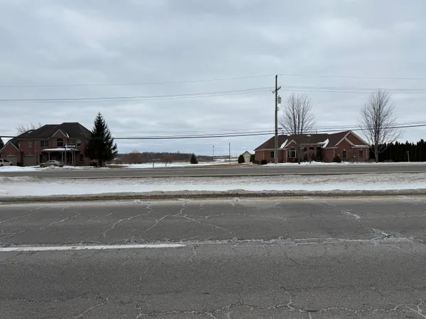 $79,000 | 3301 South Custer Road, Monroe, MI 48161