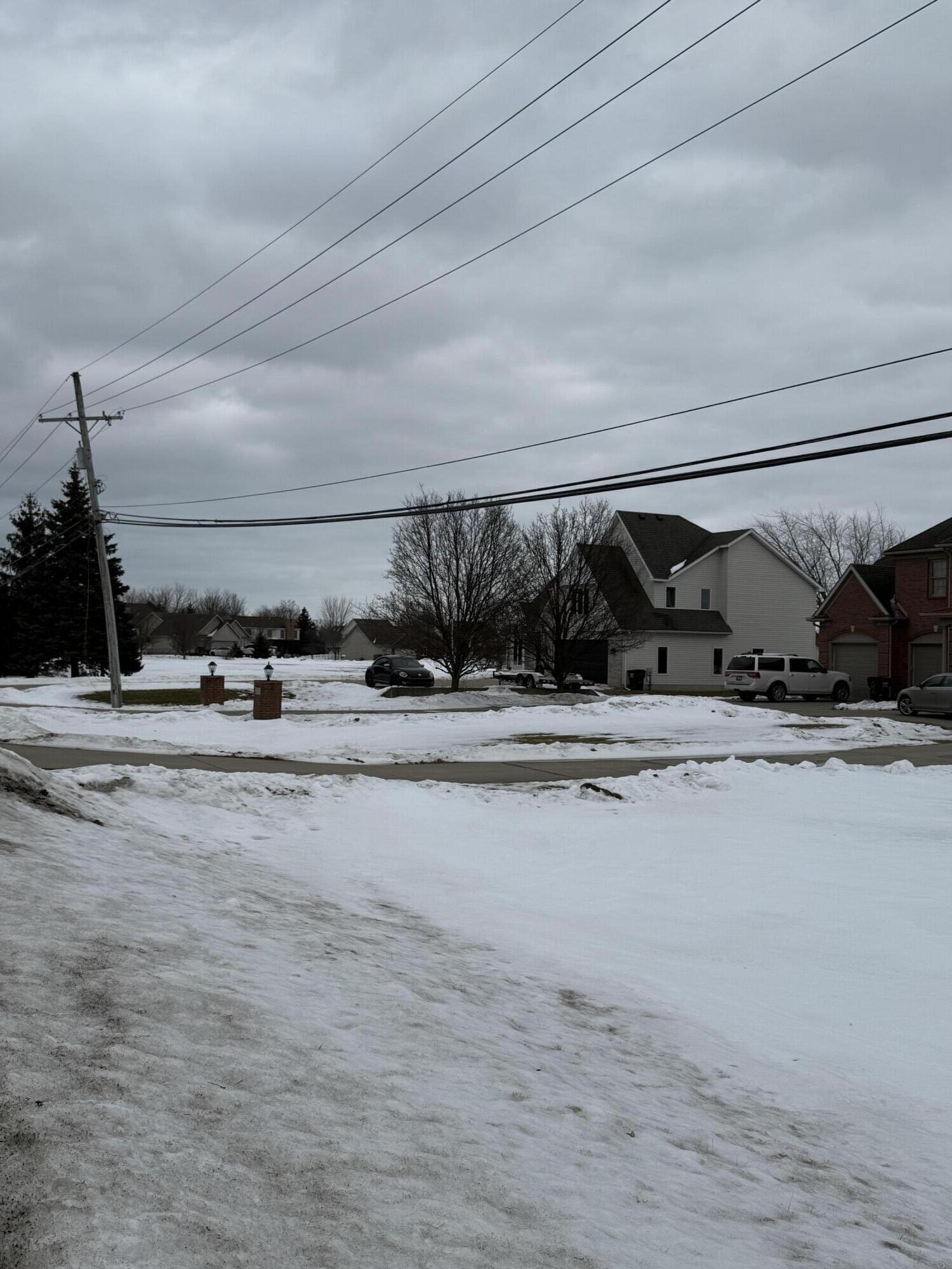 3301 South Custer Road Monroe, MI 48161 - Photo 4 of 6 3301 Custer Rd