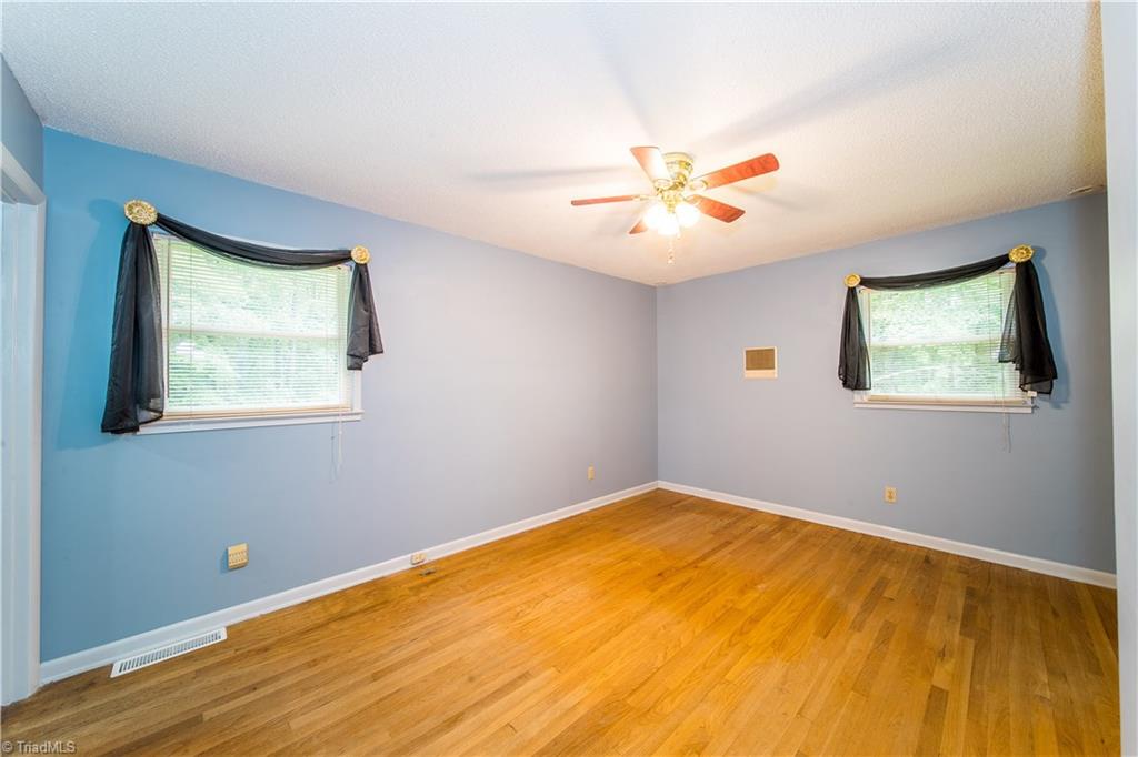 4910 Parsonage Road Summerfield, NC 27358 - Photo 19 of 30 Gallery Image 19