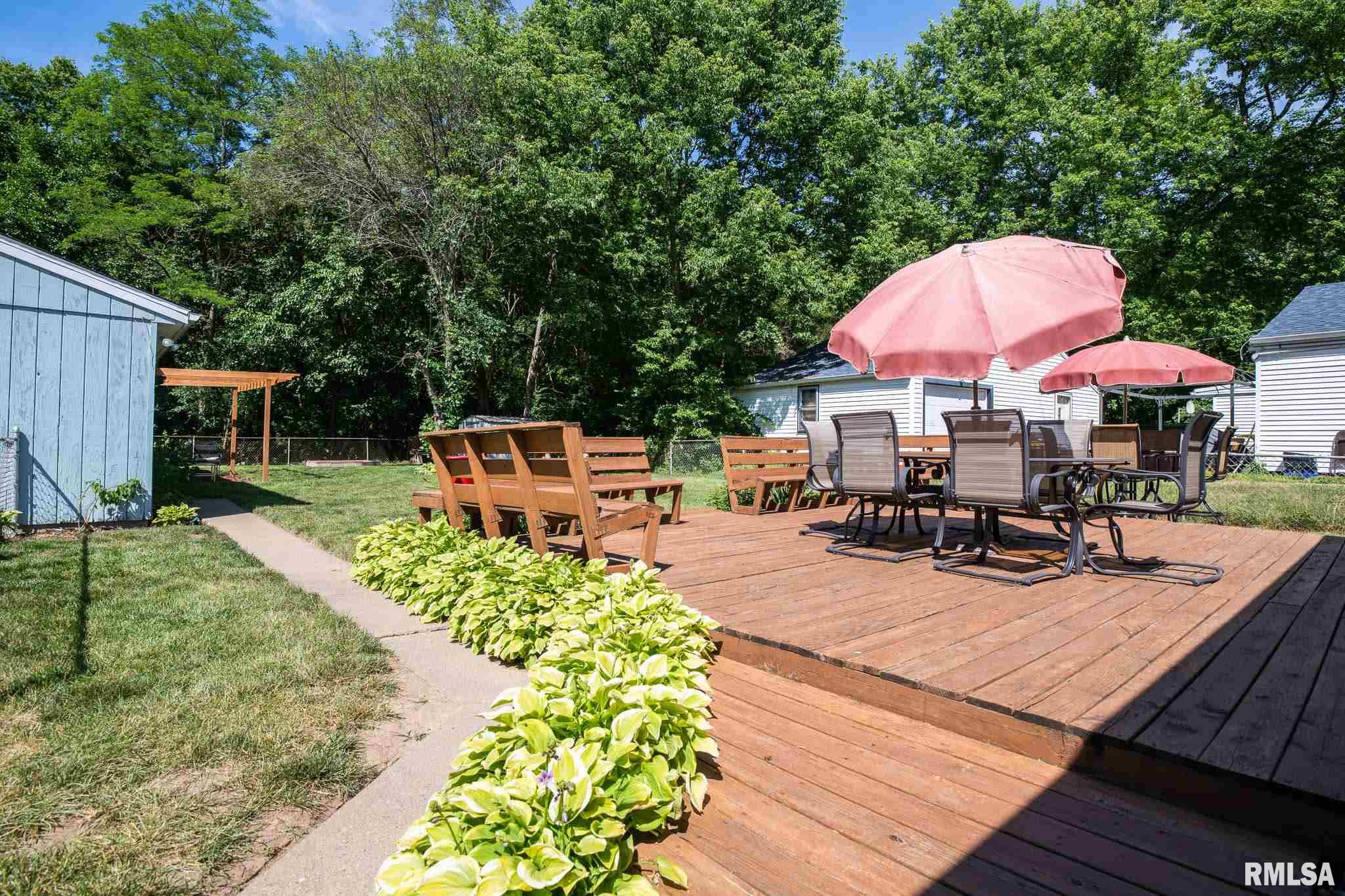 105 Craig Road Marquette Heights, IL 61554 - Photo 6 of 46 Gallery Image 6