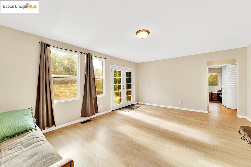 1259 Fulton Avenue Vallejo, CA 94591 - Photo 10 of 28 a view of an empty room with a window