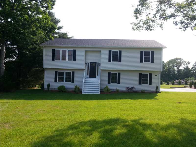 189 Winnapaug Road Westerly, RI 02891 - Photo 1 of 21 Exterior Front.