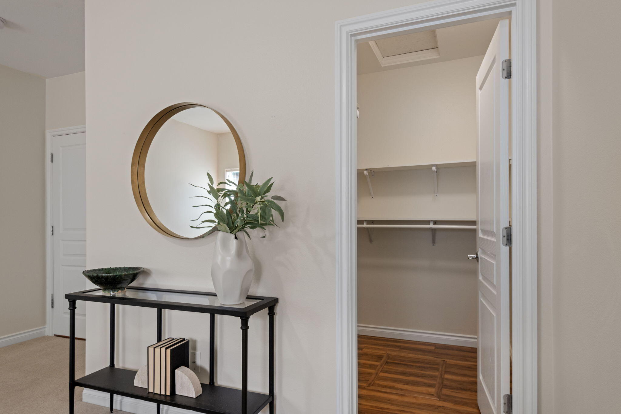 19508 Fishhawk Loop Bend, OR 97702 - Photo 12 of 33 Spacious primary walk in closet with builtins