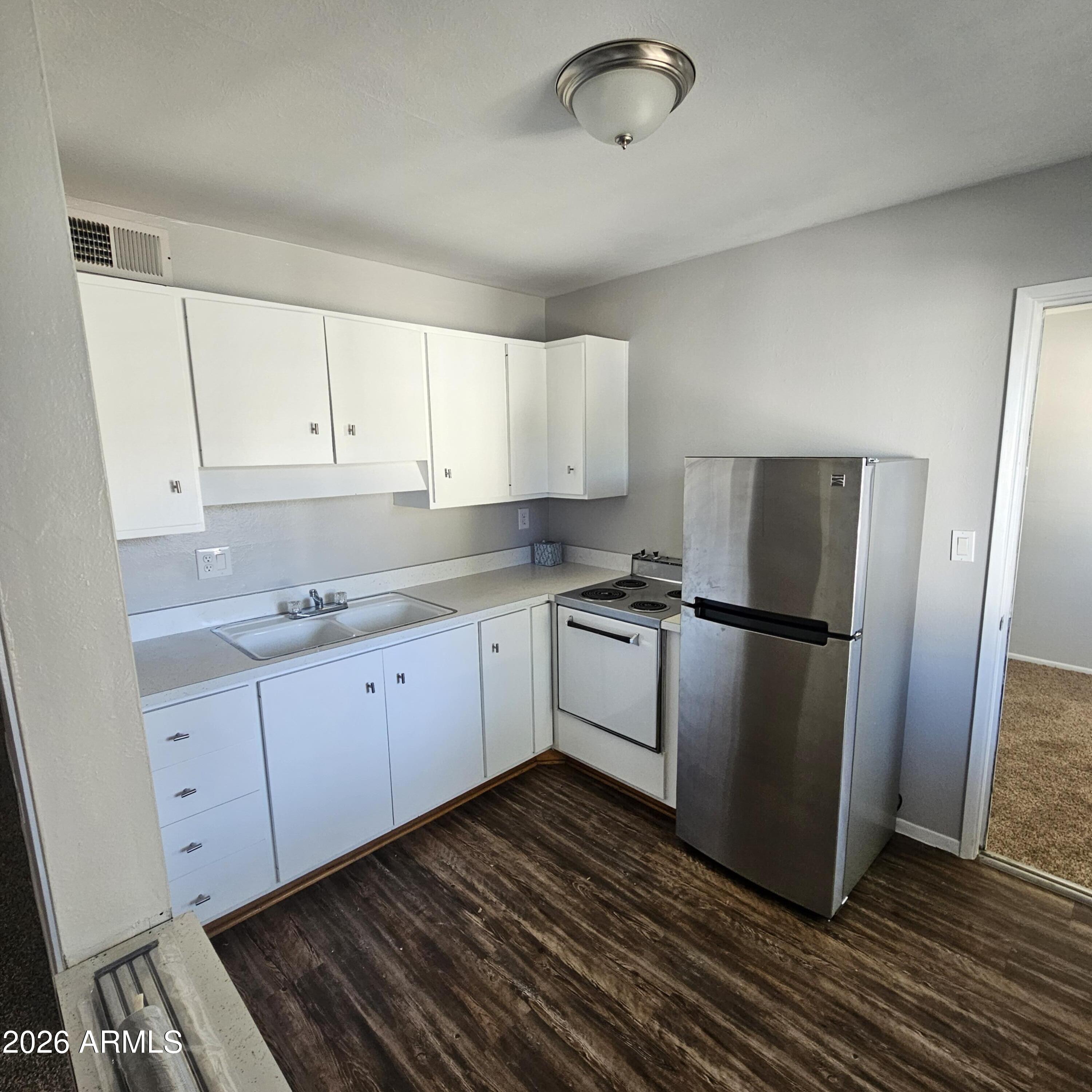 2575 West Berridge Lane, Unit D209 Phoenix, AZ 85017 - Photo 8 of 17 1000034424
