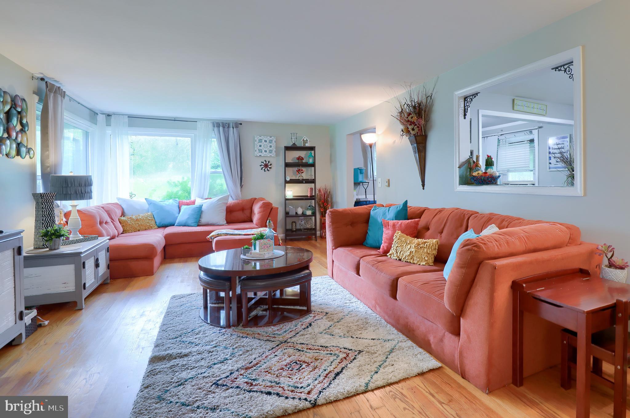 3076 Nolt Road Lancaster, PA 17601 - Photo 3 of 39 Gallery Image 3