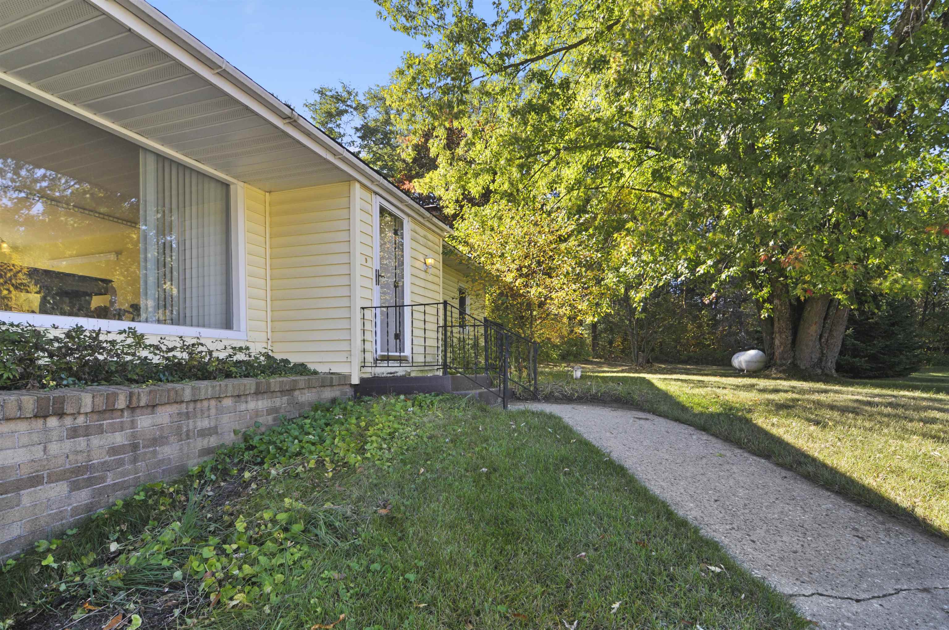 8780 30 1/2 Road Cadillac, MI 49601 - Photo 49 of 82